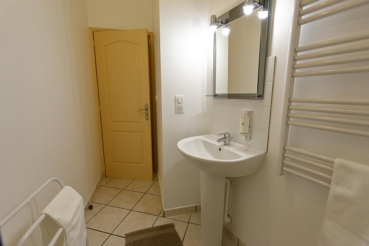 Appart'Hotel De La Tour Труа Экстерьер фото